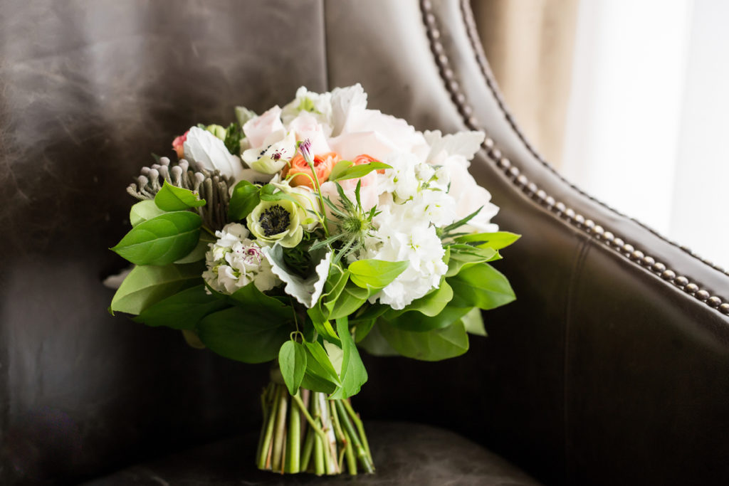 Telluride-wedding-flowers-bridal-bouquet